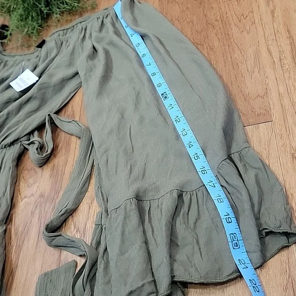 Windsor Olive Green Romper - Picture 11 of 12